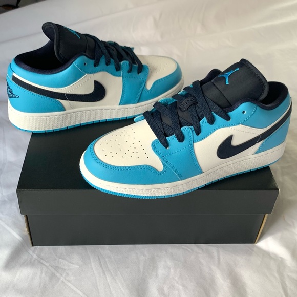 Jordan 1 Low GS ‘UNC’ - Picture 3 of 12